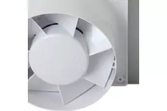 Extractor de baño de Ø 100 mm con temporizador y retardo de encendido - frontal de cristal en dorado satinado