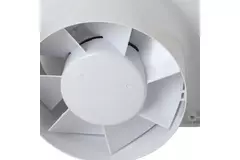 Extractor de baño de Ø 100 mm con temporizador y retardo de encendido - frontal de cristal en plata satinada